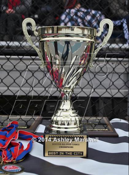 Thumbnail 3 in PSAL All-Stars vs Independent All-Stars (NYC Mayor's Cup) photogallery.