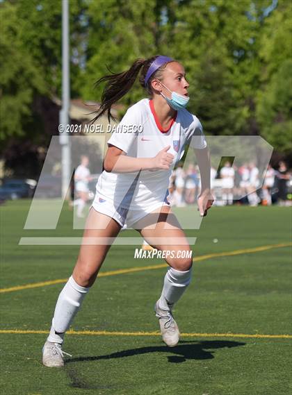 Thumbnail 1 in St. Ignatius @ Archbishop Mitty photogallery.