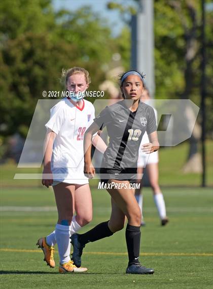 Thumbnail 1 in St. Ignatius @ Archbishop Mitty photogallery.