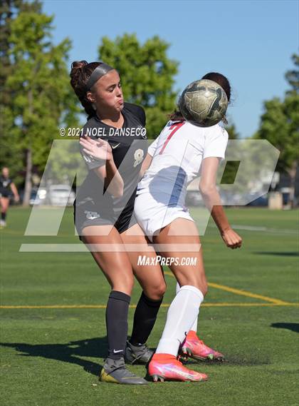 Thumbnail 3 in St. Ignatius @ Archbishop Mitty photogallery.