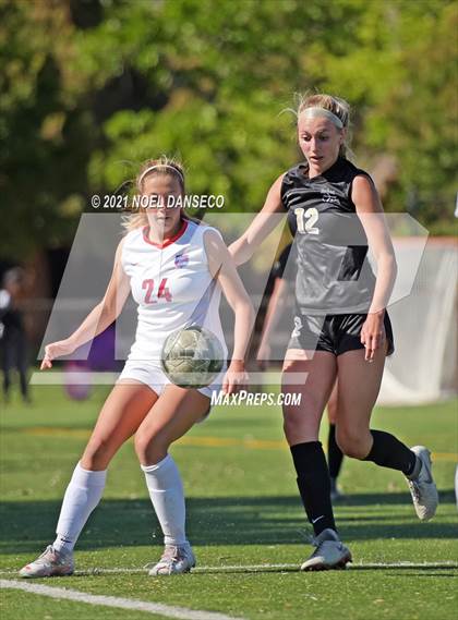 Thumbnail 1 in St. Ignatius @ Archbishop Mitty photogallery.