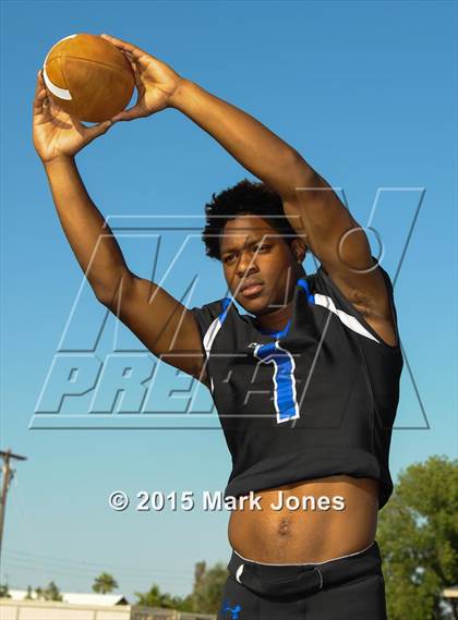 Thumbnail 2 in Chandler (2015 Preseason Top 25 Photo Shoot) photogallery.