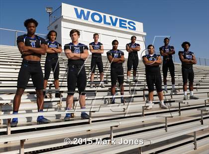 Thumbnail 1 in Chandler (2015 Preseason Top 25 Photo Shoot) photogallery.