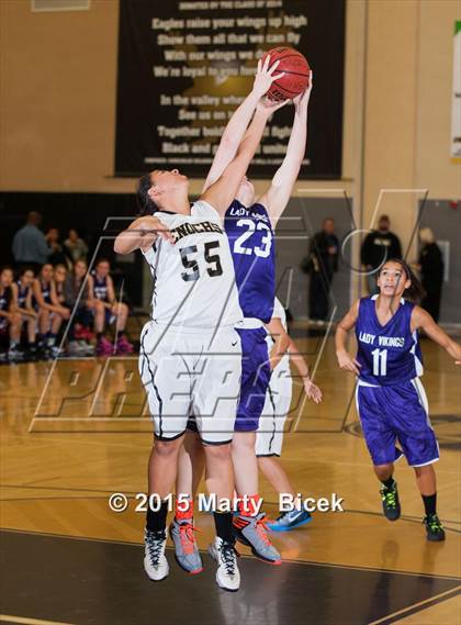 Thumbnail 3 in Johansen @ Enochs photogallery.