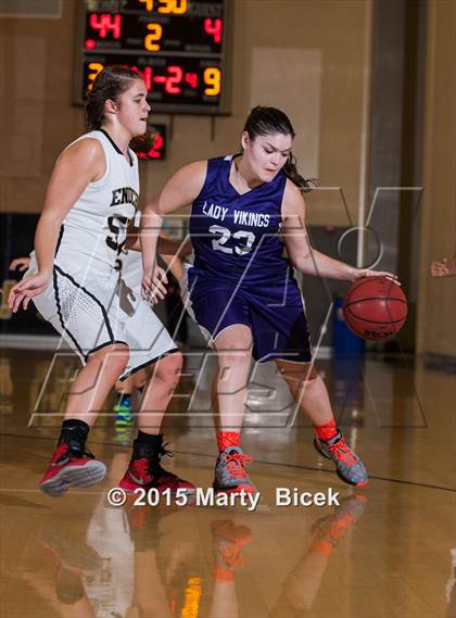 Thumbnail 3 in Johansen @ Enochs photogallery.