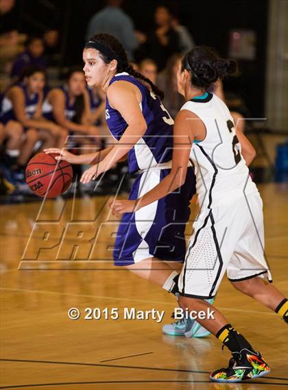 Thumbnail 1 in Johansen @ Enochs photogallery.