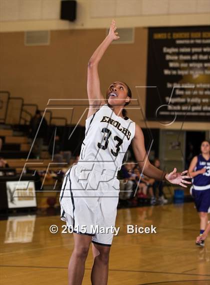 Thumbnail 1 in Johansen @ Enochs photogallery.