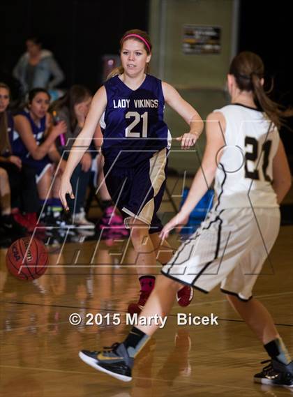 Thumbnail 1 in Johansen @ Enochs photogallery.