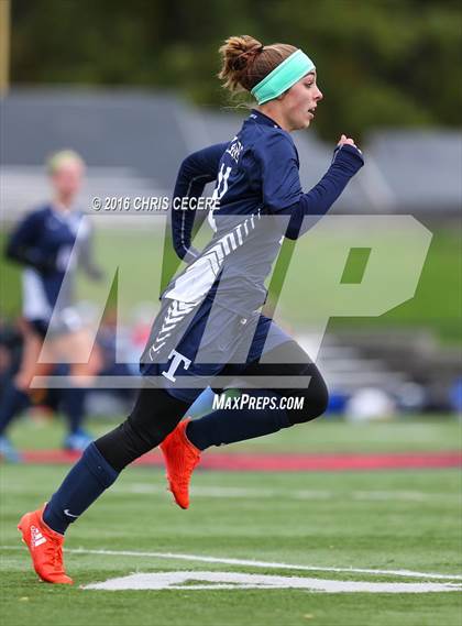 Thumbnail 2 in Webster Thomas @ Penfield (Section 5 Class AA Quarterfinal) photogallery.