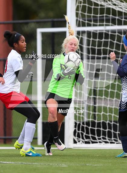 Thumbnail 3 in Webster Thomas @ Penfield (Section 5 Class AA Quarterfinal) photogallery.