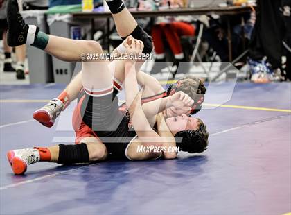 Thumbnail 2 in NYSPHSAA Wrestling Dual Finals Round 1 (Plainedge vs Port Jervis) photogallery.