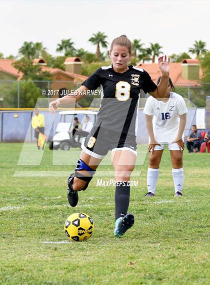 Thumbnail 3 in Clark vs. Durango photogallery.