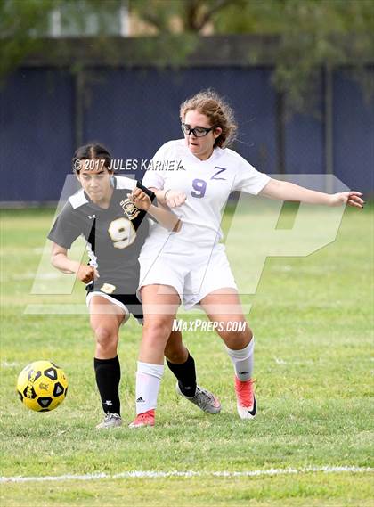 Thumbnail 3 in Clark vs. Durango photogallery.