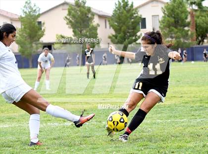 Thumbnail 1 in Clark vs. Durango photogallery.