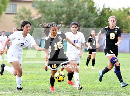 Thumbnail 3 in Clark vs. Durango photogallery.