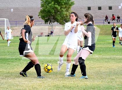 Thumbnail 1 in Clark vs. Durango photogallery.