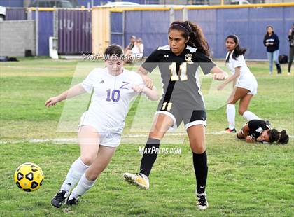Thumbnail 2 in Clark vs. Durango photogallery.