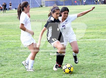 Thumbnail 2 in Clark vs. Durango photogallery.