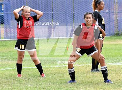 Thumbnail 3 in Clark vs. Durango photogallery.