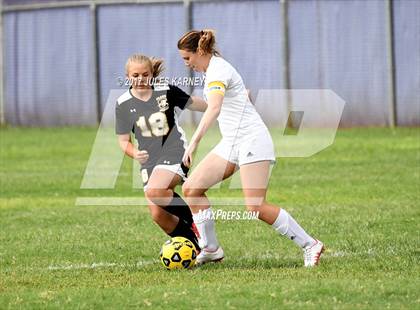 Thumbnail 2 in Clark vs. Durango photogallery.