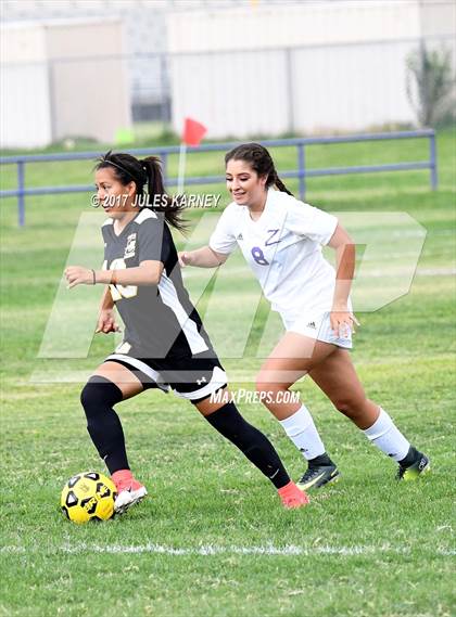 Thumbnail 3 in Clark vs. Durango photogallery.