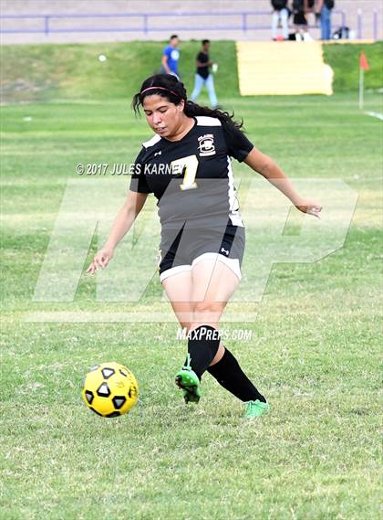 Thumbnail 1 in Clark vs. Durango photogallery.