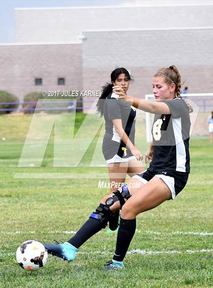 Thumbnail 1 in Clark vs. Durango photogallery.