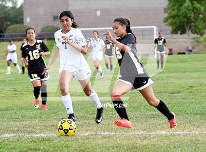 Thumbnail 1 in Clark vs. Durango photogallery.