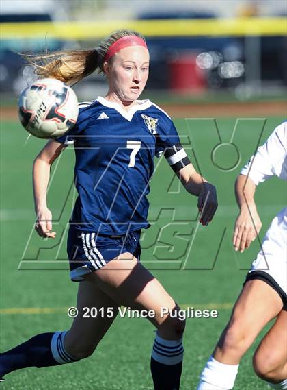 Thumbnail 2 in Flintridge Sacred Heart vs. West Ranch (Los Tacos Tournament) photogallery.