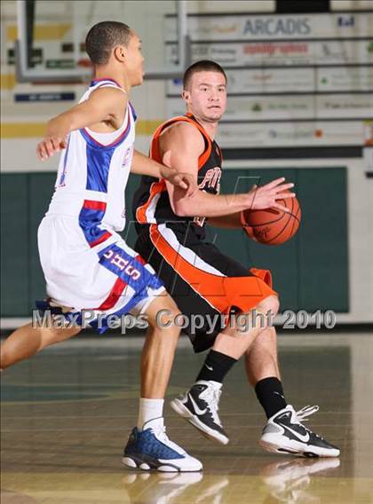 Thumbnail 3 in Cleveland vs Powell  (Pilot Food-Mart Classic) photogallery.