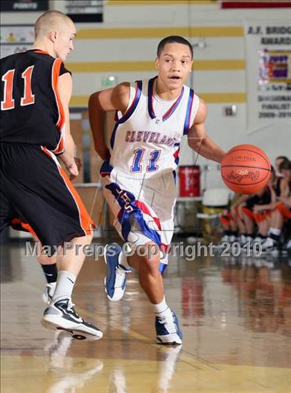 Thumbnail 2 in Cleveland vs Powell  (Pilot Food-Mart Classic) photogallery.