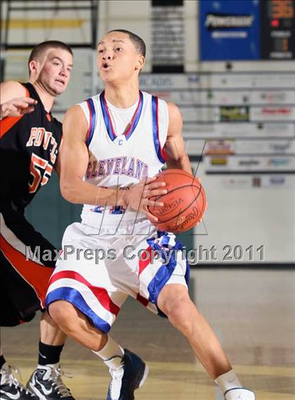 Thumbnail 3 in Cleveland vs Powell  (Pilot Food-Mart Classic) photogallery.