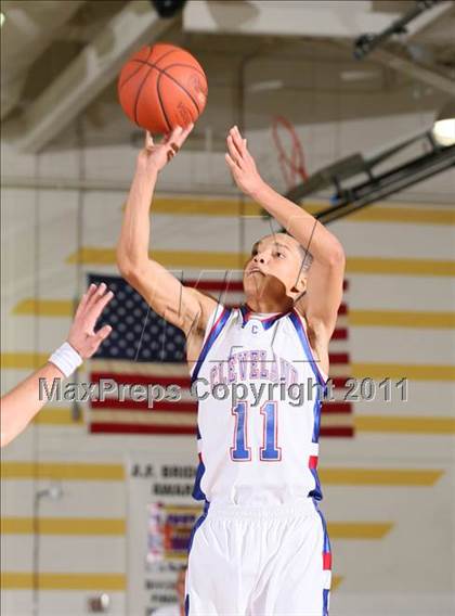 Thumbnail 1 in Cleveland vs Powell  (Pilot Food-Mart Classic) photogallery.