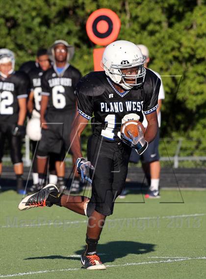 Thumbnail 2 in Boyd Red vs Shepton photogallery.