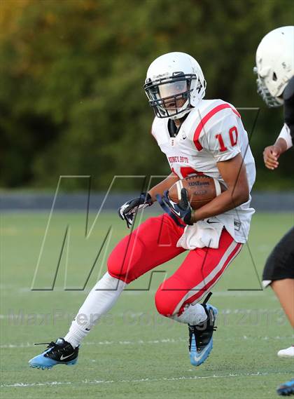 Thumbnail 2 in Boyd Red vs Shepton photogallery.