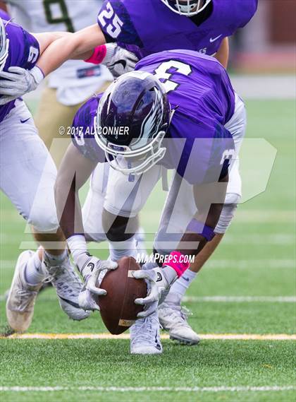 Thumbnail 3 in Archbishop Carroll @ Gonzaga photogallery.