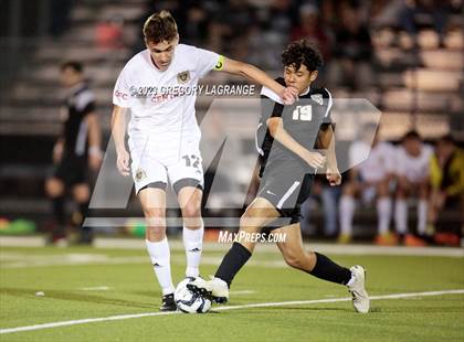 Thumbnail 2 in Keller Central vs Fossil Ridge photogallery.