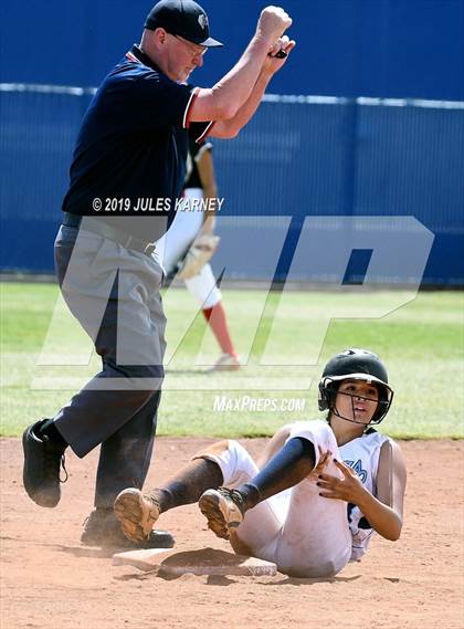 Thumbnail 2 in Coronado vs Centennial (NIAA 4A Playoff) photogallery.