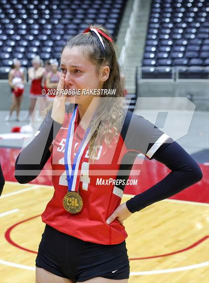 Thumbnail 2 in Randall vs. Salado (UIL 4A Volleyball Semifinal Medal Ceremony) photogallery.
