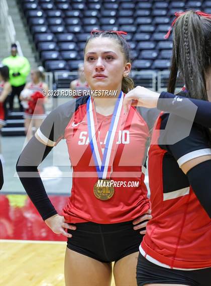 Thumbnail 2 in Randall vs. Salado (UIL 4A Volleyball Semifinal Medal Ceremony) photogallery.