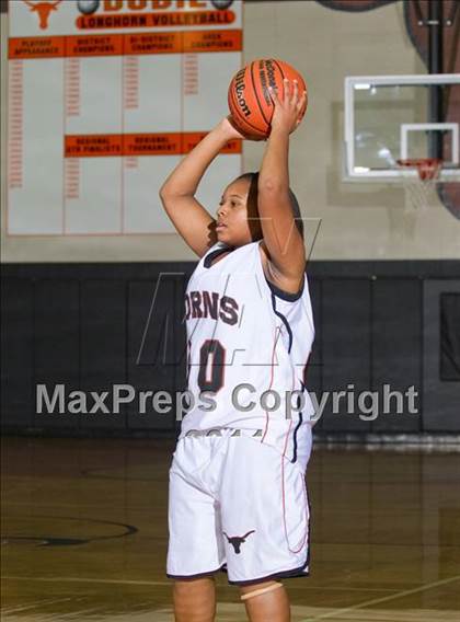Thumbnail 3 in Jay @ Dobie (McDonald's Texas Invitational) photogallery.