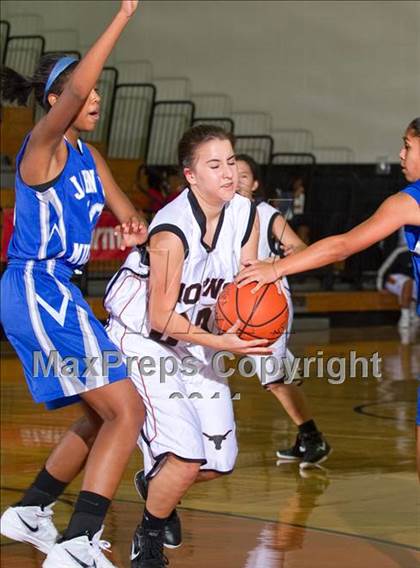 Thumbnail 1 in Jay @ Dobie (McDonald's Texas Invitational) photogallery.