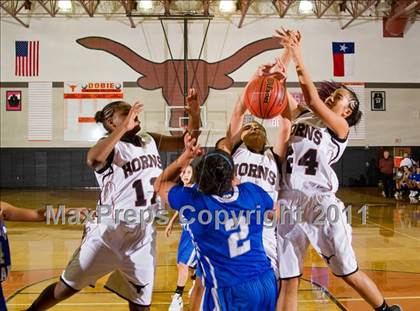 Thumbnail 2 in Jay @ Dobie (McDonald's Texas Invitational) photogallery.