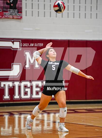 Thumbnail 2 in A&M Consolidated vs College Station photogallery.