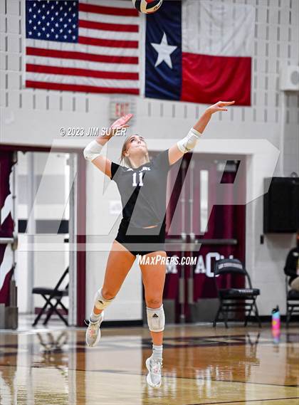 Thumbnail 1 in A&M Consolidated vs College Station photogallery.