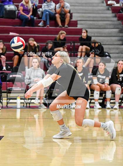 Thumbnail 1 in A&M Consolidated vs College Station photogallery.