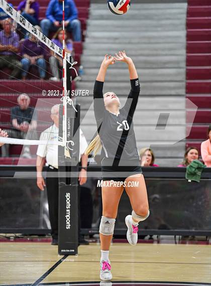 Thumbnail 1 in A&M Consolidated vs College Station photogallery.