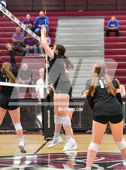 Thumbnail 1 in A&M Consolidated vs College Station photogallery.
