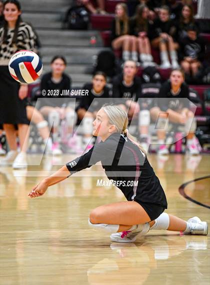 Thumbnail 3 in A&M Consolidated vs College Station photogallery.