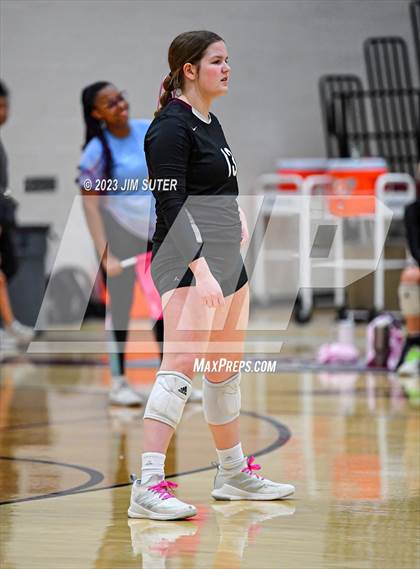 Thumbnail 3 in A&M Consolidated vs College Station photogallery.